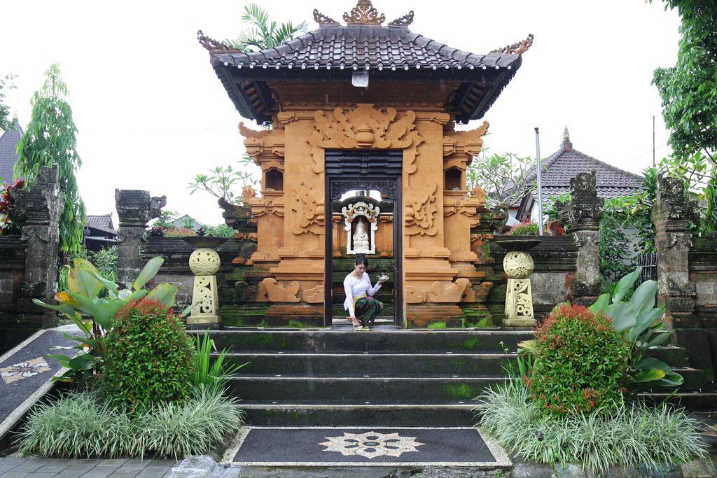 Puri Karang Besakih Hotel Menanga Ngoại thất bức ảnh