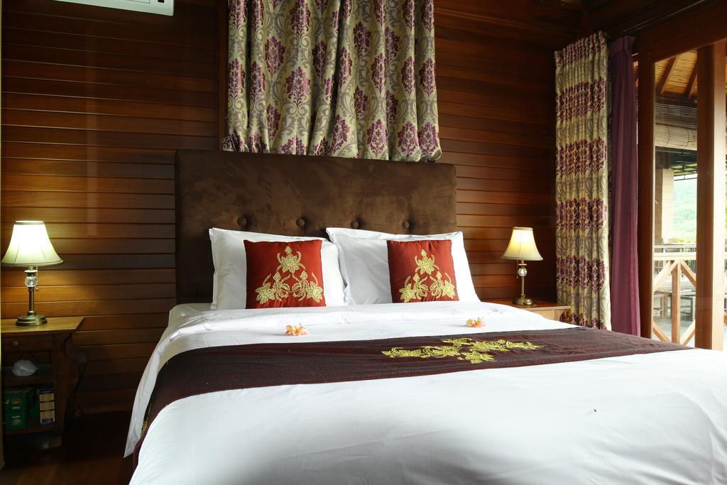 Puri Karang Besakih Hotel Menanga Ngoại thất bức ảnh